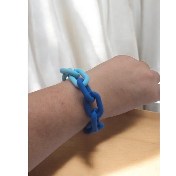 80s Retro Style Flashback Chunky Light and Dark Blue Link Braclet - Picture 1 of 5